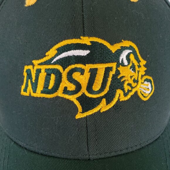 North Dakota State University Bison Baseball Cap Captivating Headgear O/S Green - Picture 7 of 10